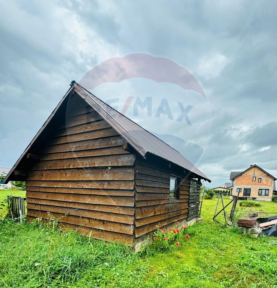 Casă / Vilă cu 5 camere de vânzare în zona Nord-Est