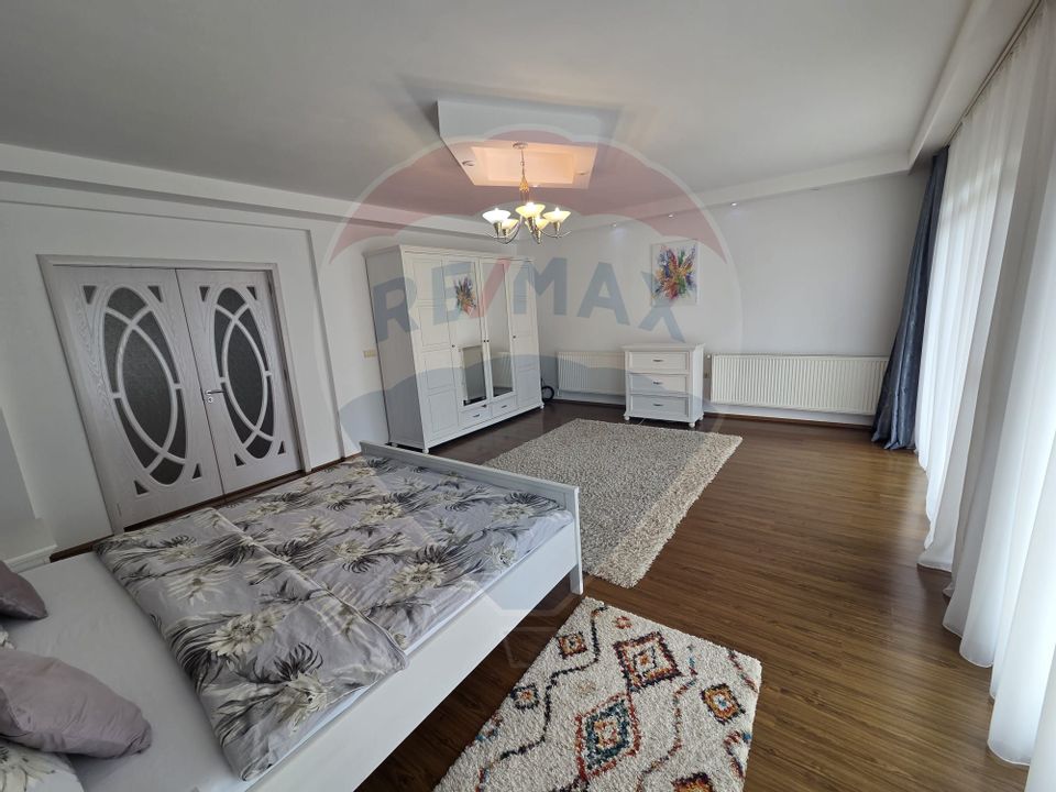 5 room House / Villa for sale, Vest area