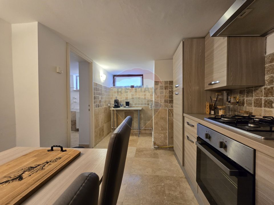 Vila unica in inima Bustenilor, vedere directa spre Caraiman