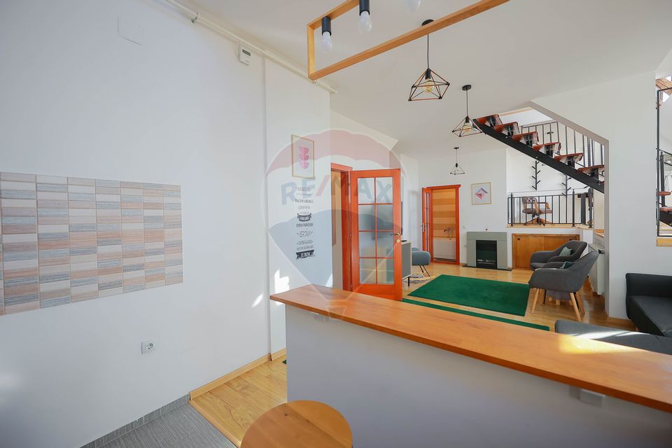 Apartament 2 Camere Mezanin, Mansardă, Lift, Clădire Istorică, Vânzare