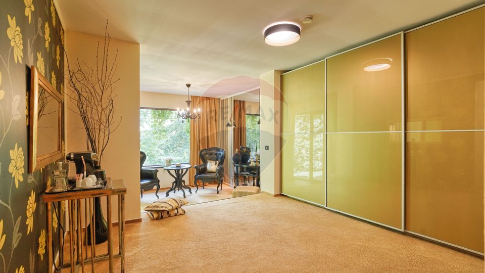 Proprietate de vânzare – Clădire premium pe drumul spre Poiana Brașov