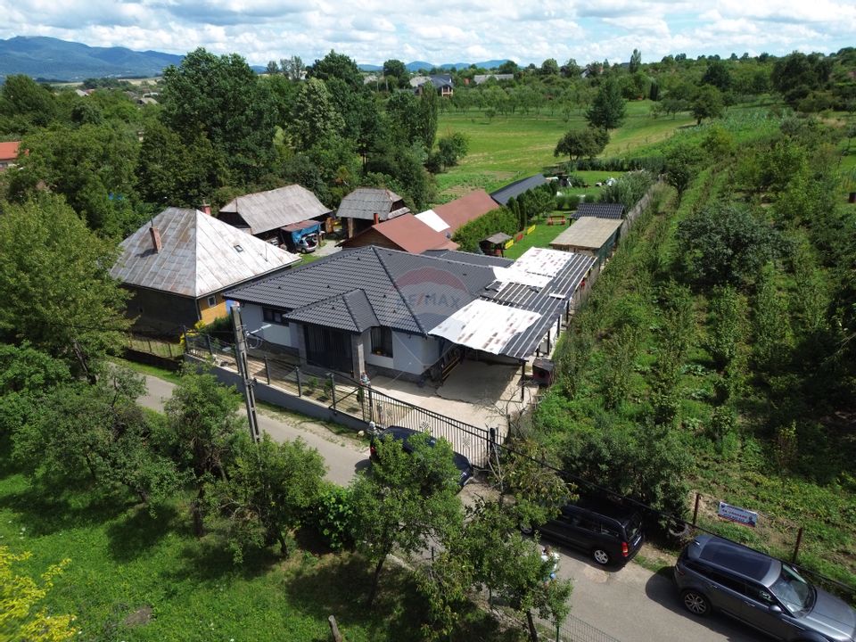 Casă finalizata pe un singur nivel, 14.5 ari teren – Satul Nou de Sus