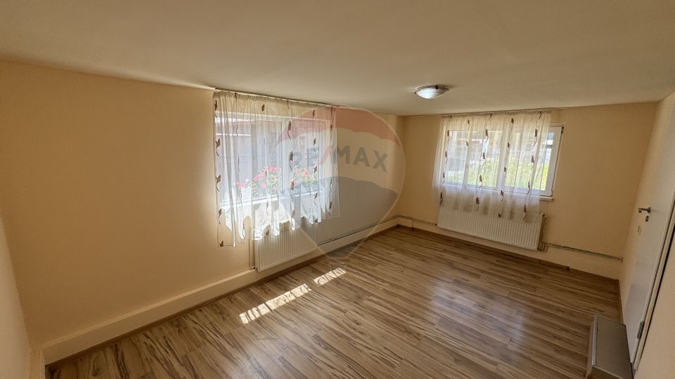 CASA DE VANZARA BAIA MARE ZONA LINISTITA