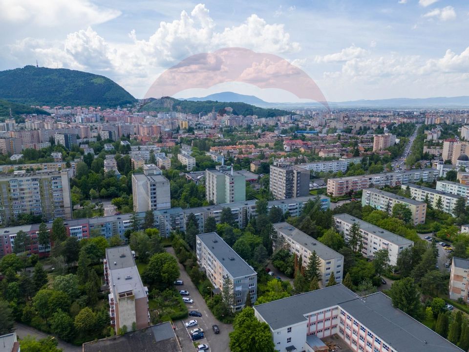 Apartament 2 camere–oportunitate  renovare în inima cartierului Astra!