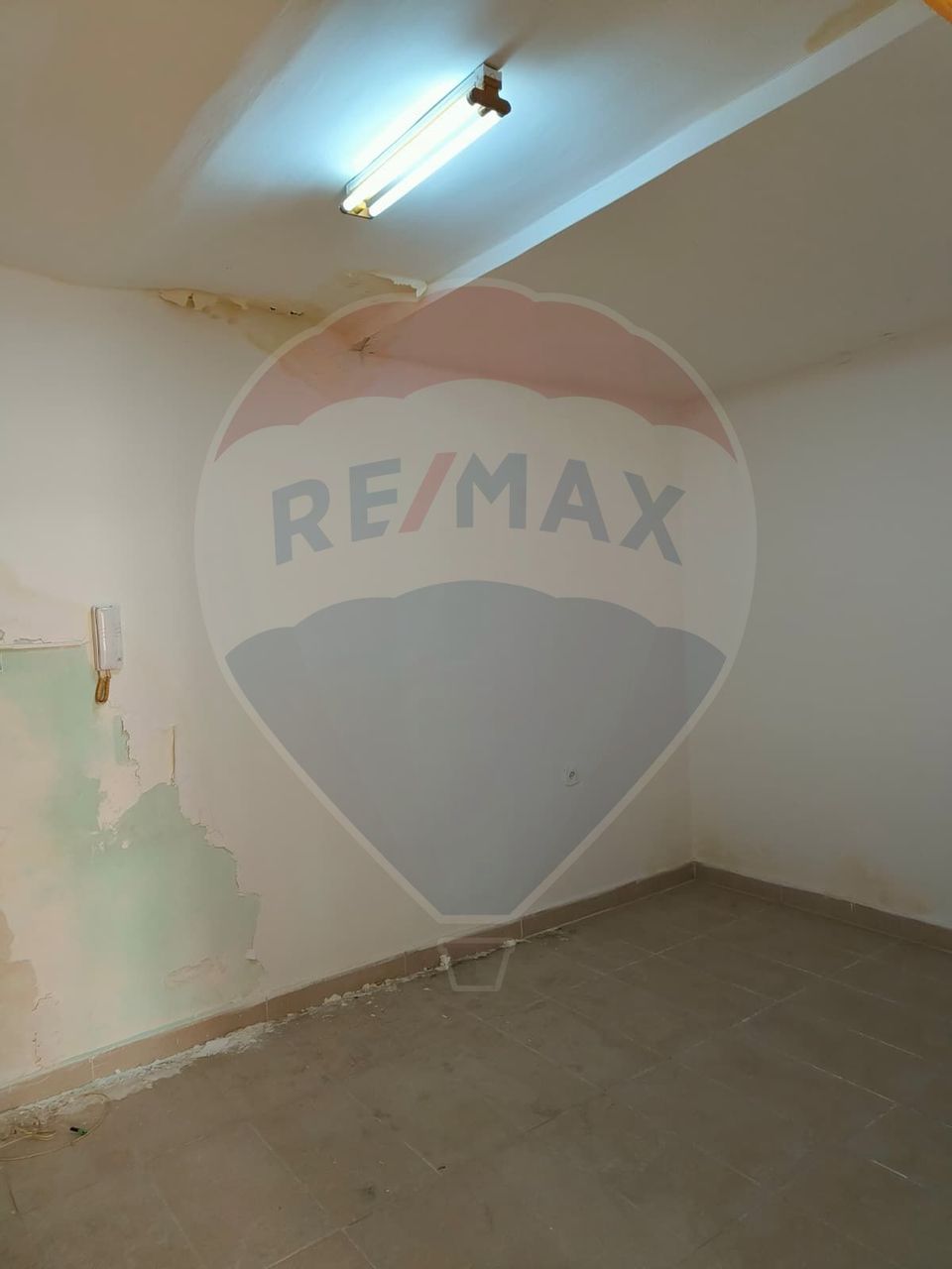 Apartament de vânzare în Palatul Berde, strada Horea