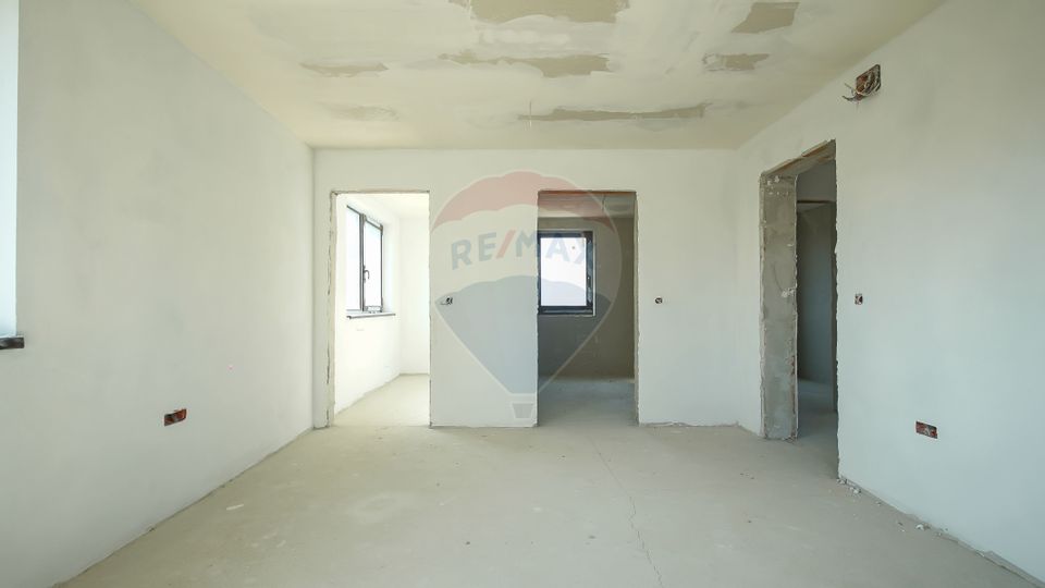 Comision 0 %! Casă de vânzare, Sânpetru!