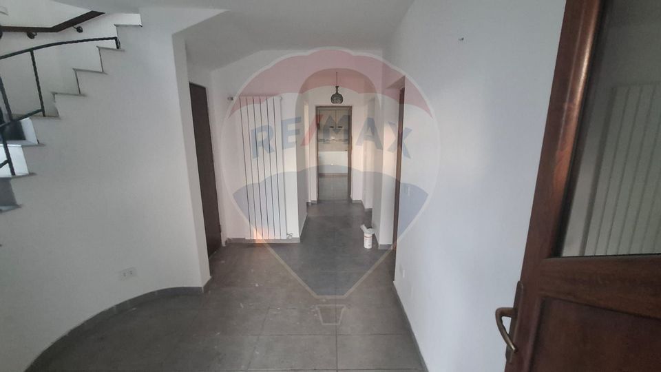 5 room House / Villa for rent, George Enescu area