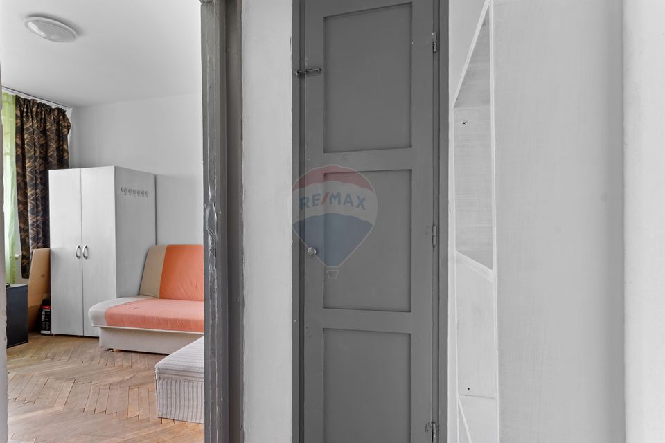 Apartament cu 3 camere de inchiriat- zona Vlaicu