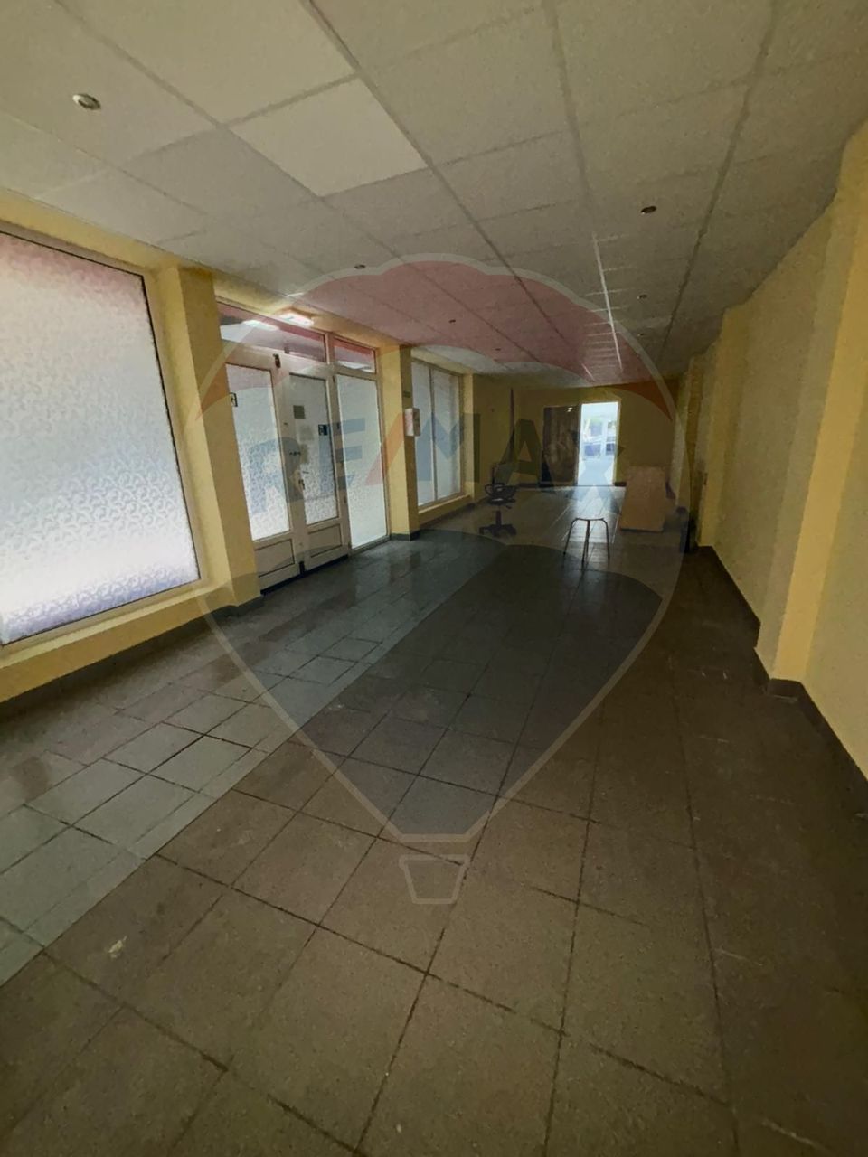 De inchiriat Spațiu comercial stradal zona Universitatii