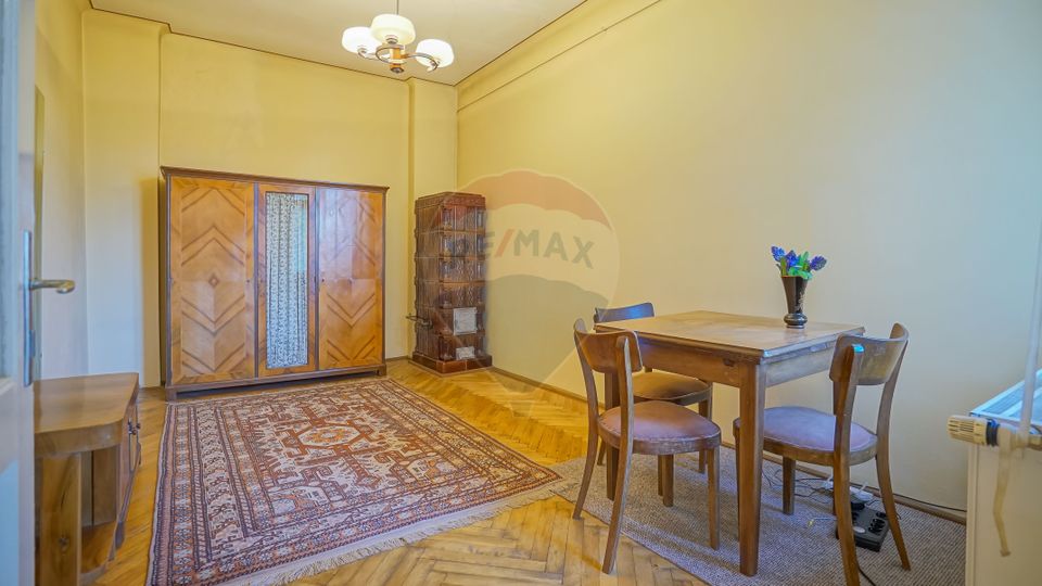 REZERVAT! Apartament cu iz boem, în casă, Brașovul Vechi