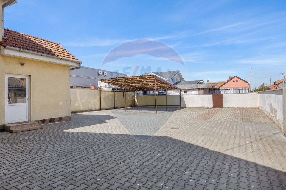 Apartament cu 3 camere de închiriat 125 mp - zona Grădiște