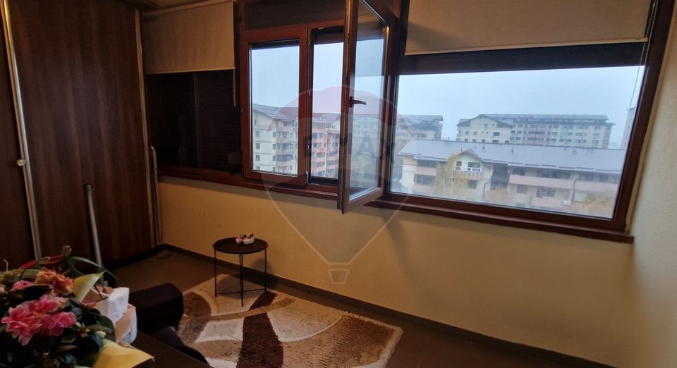 Apartament mobilat, utilat cu 2 camere de vânzare în Cartierul Latin