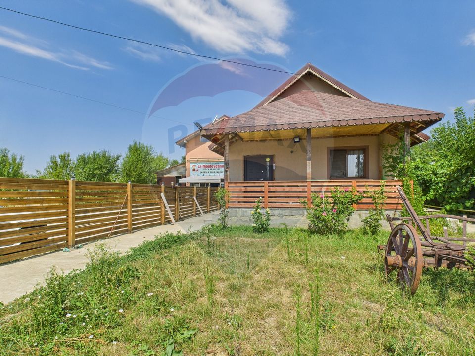 Hala, teren 5000 mp si casa in Potlogi- 38 km pana in Bucuresti