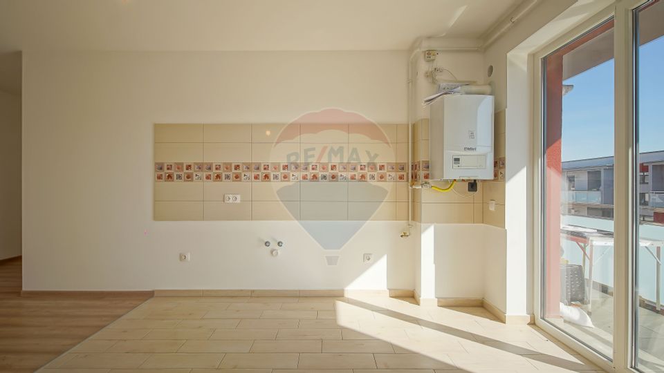 Apartament nelocuit cu priveliste deosebita|parcare|boxa