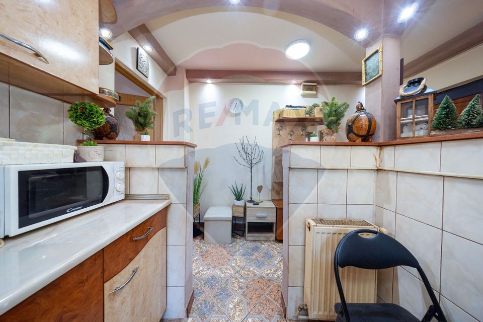 2 room Apartment for sale, Central area