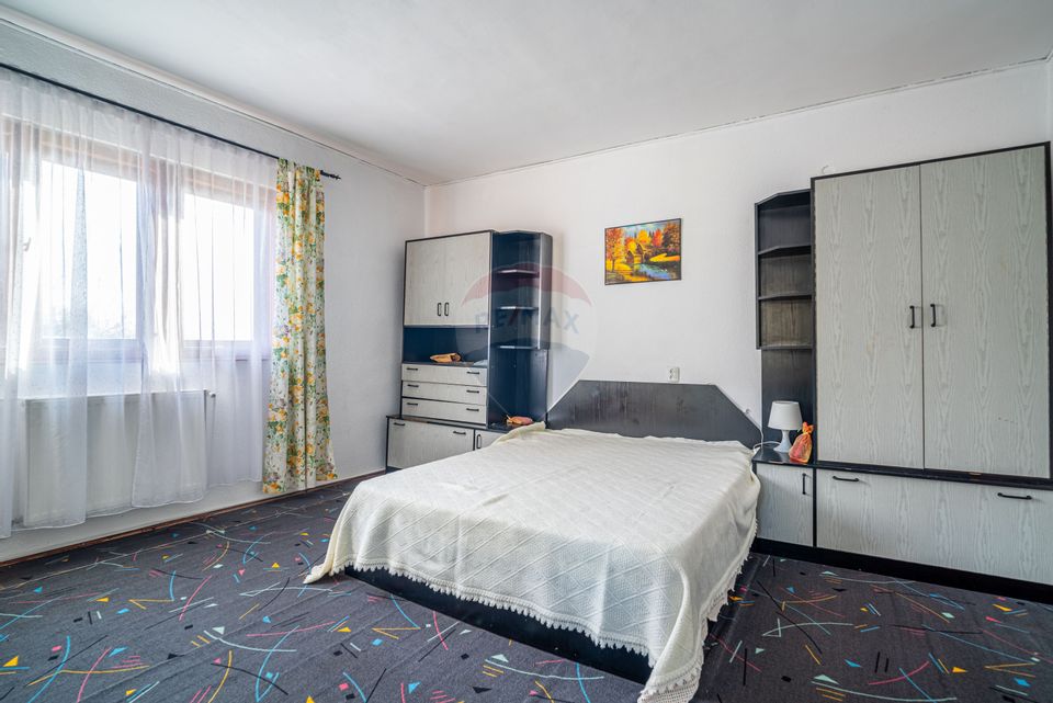 5 room House / Villa for sale