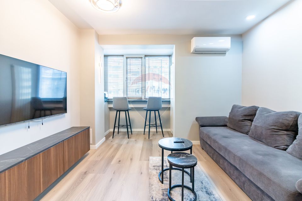 Premium 2 room apartment for sale | Magheru Boulevard | Risk-free