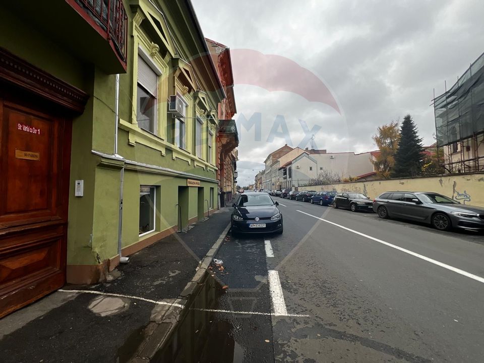 Spațiu comercial zona centrala 110 mp