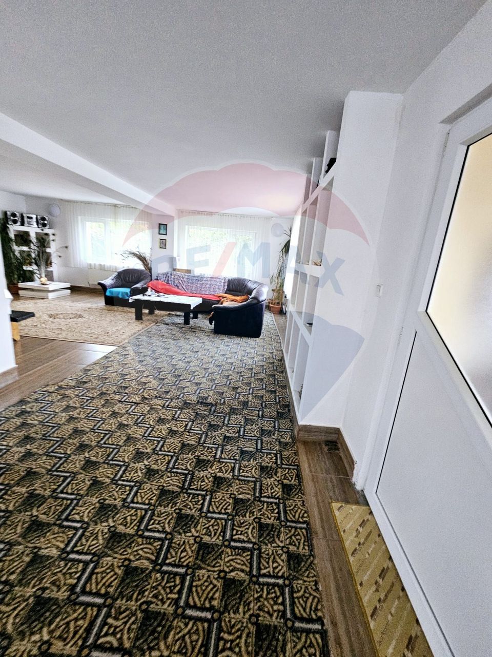 5 room House / Villa for sale