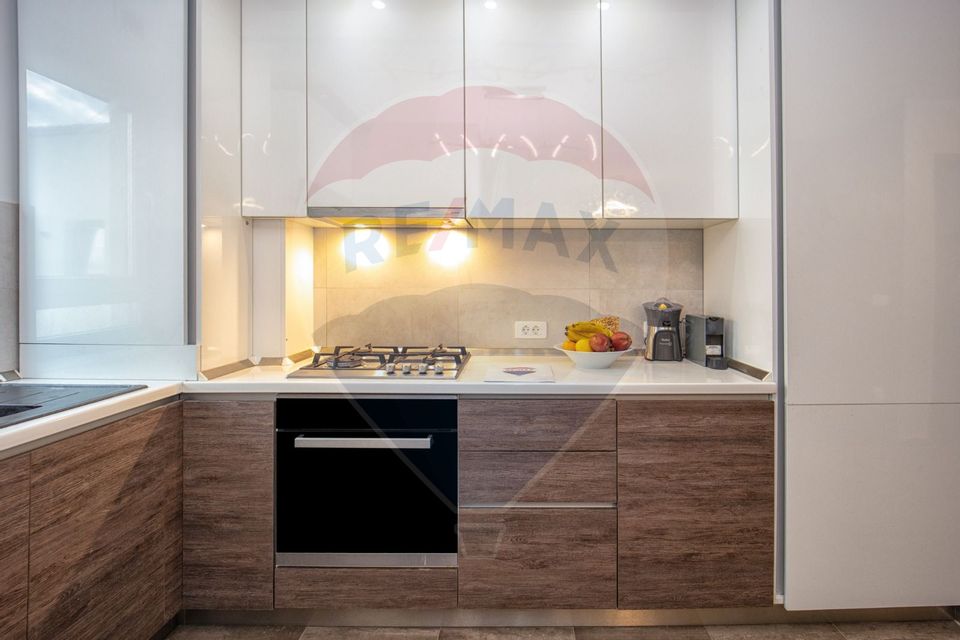 Apartament modern pietonala Kasper parcare si boxa