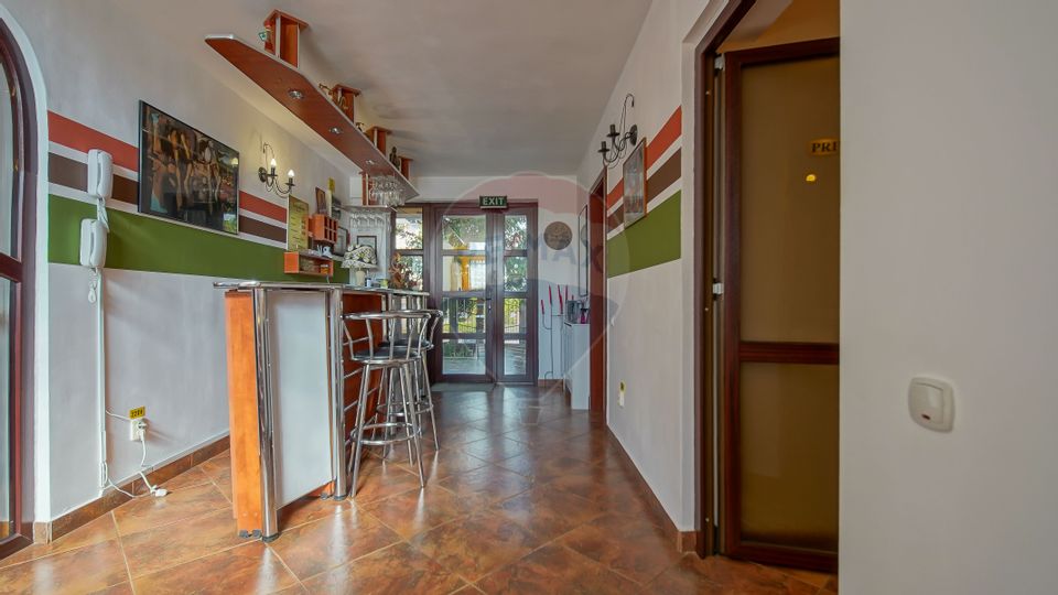 Casă / Vilă de vânzare în Râșnov, afacere-Pensiune clasificată