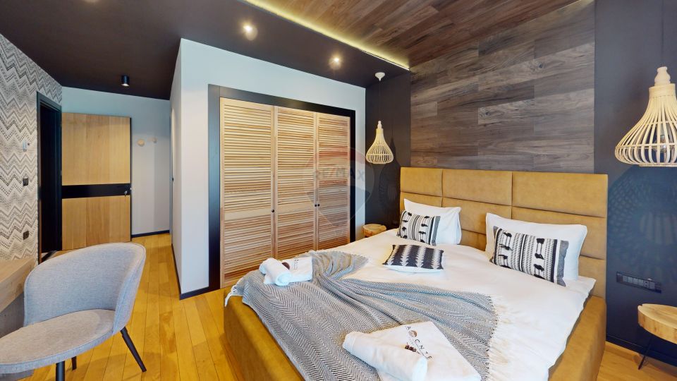12 room Hotel / Pension for rent, Central area