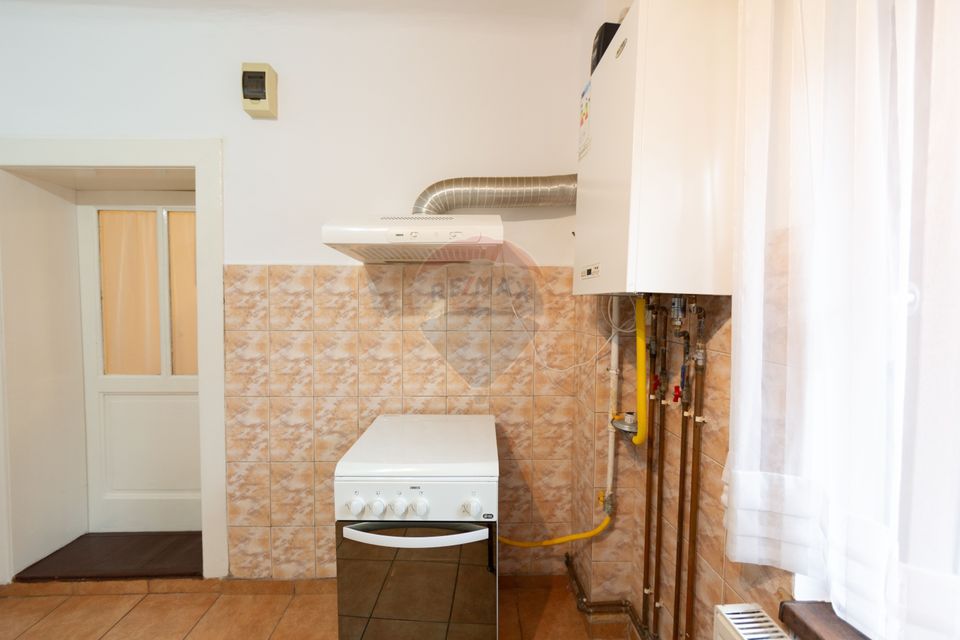 Casă individuală cochetă, 1 dormitor, renovată, Str. Lungă – Central