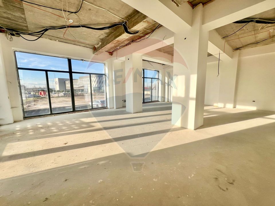 171sq.m Commercial Space for sale, Universitatii area