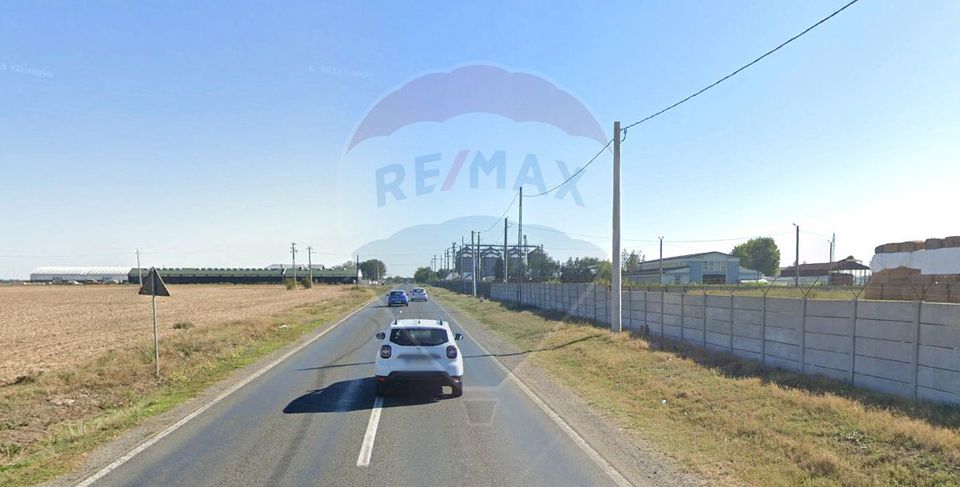 Built-up land 4.05 ha, place Tonea / county. Calarasi Calarasi