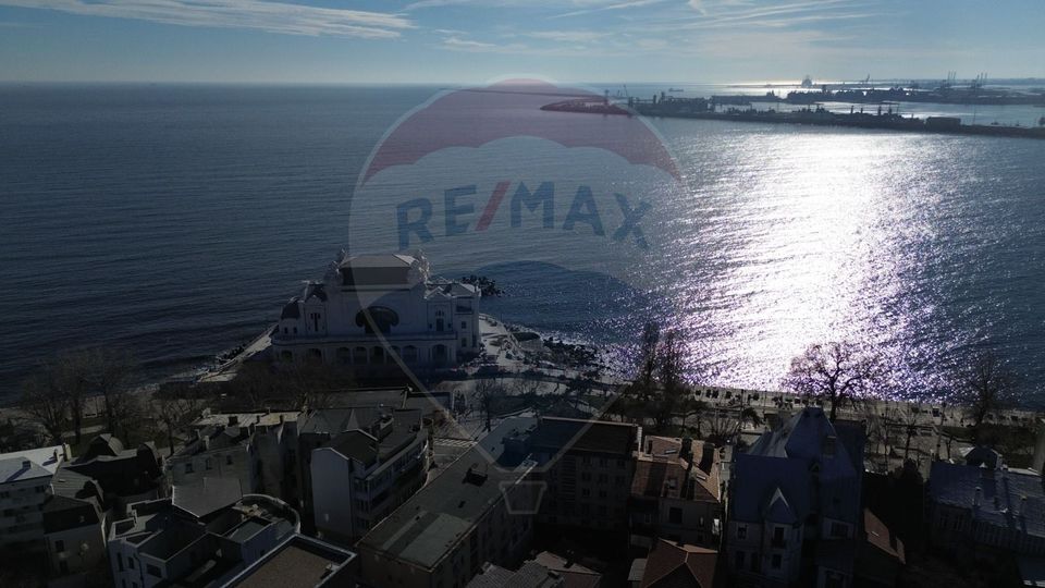 Vila de vanzare in zona peninsulara Constanta