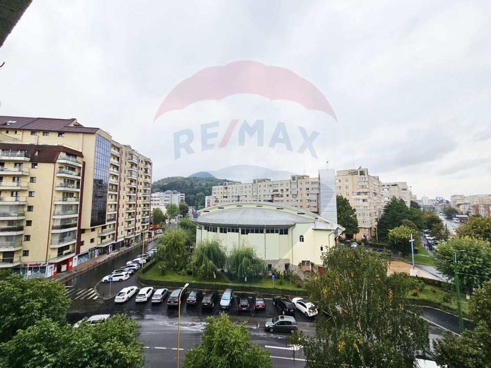 4 CAMERE de INCHIRIAT - clasic- Zizinului 30, bloc 33-5din 8!