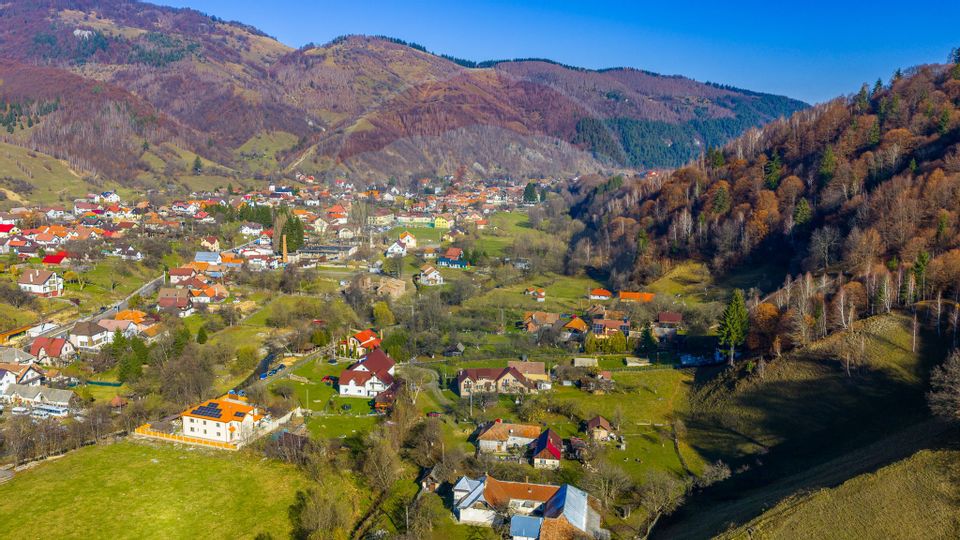 COMISION 0% Teren Moieciu de jos/ 1000 mp/Intravilan