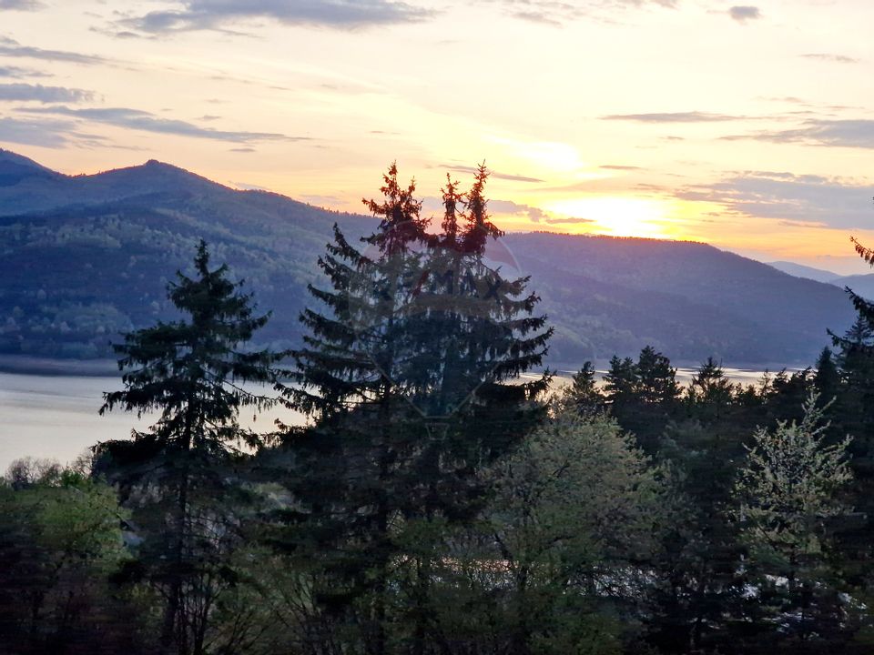 Land 941sqm Hangu / DN ruginesti