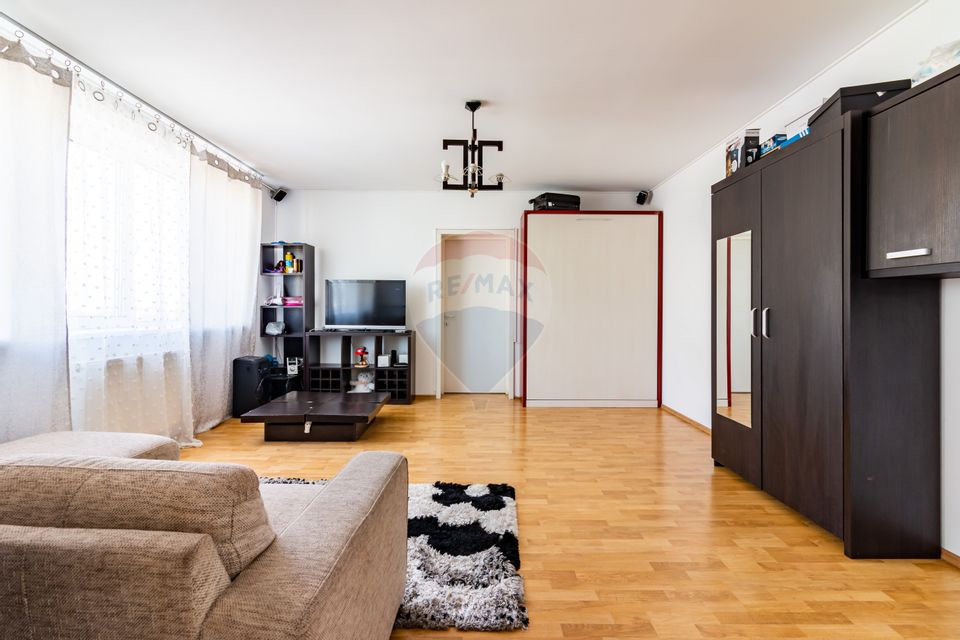 2 rooms apartment for sale in Giulesti area