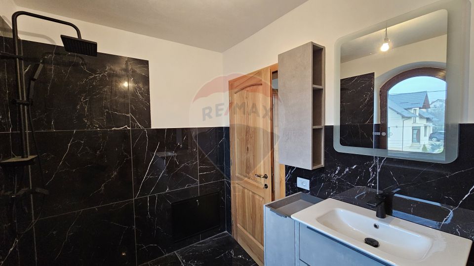 Casă / Vilă de lux, Scheia, Suceava