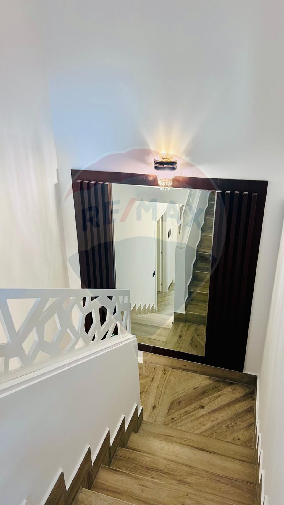 6 room House / Villa for sale, Faleza Nord area