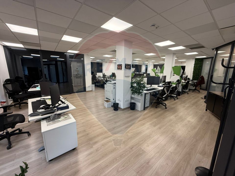 800sq.m Office Space for rent, Europa area