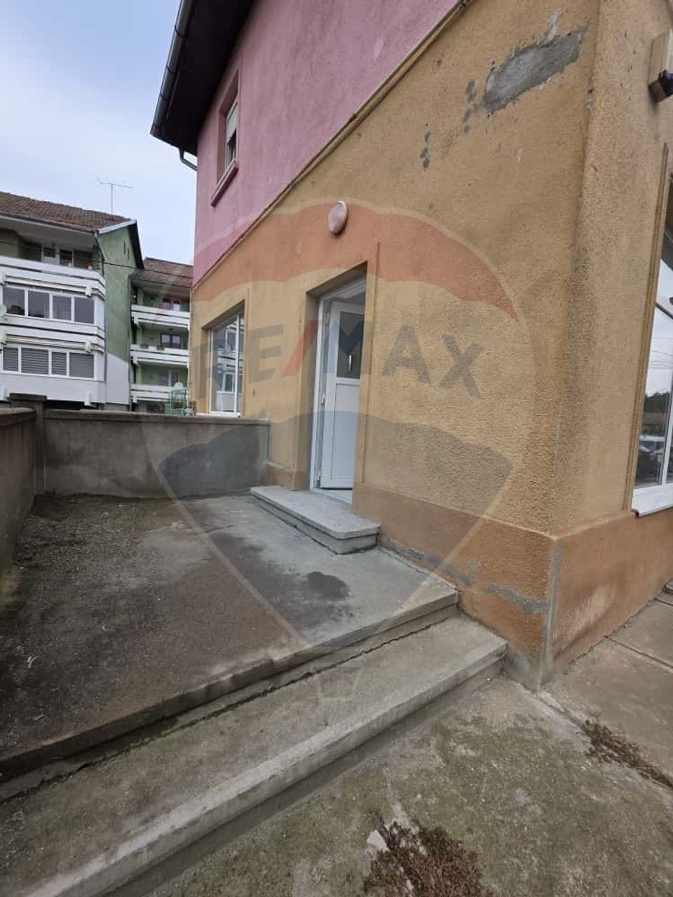 Spațiu comercial de inchiriat - cartier Gura Campului