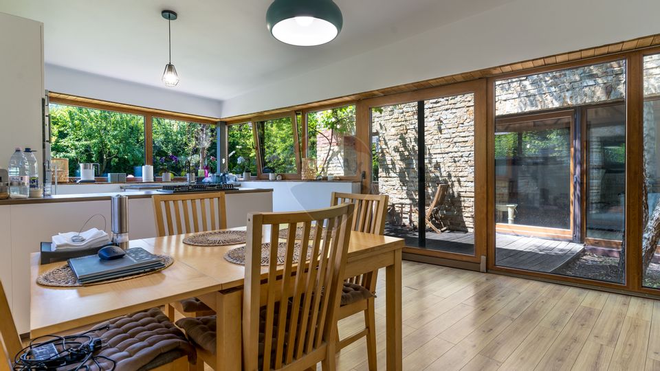 5 room House / Villa for rent