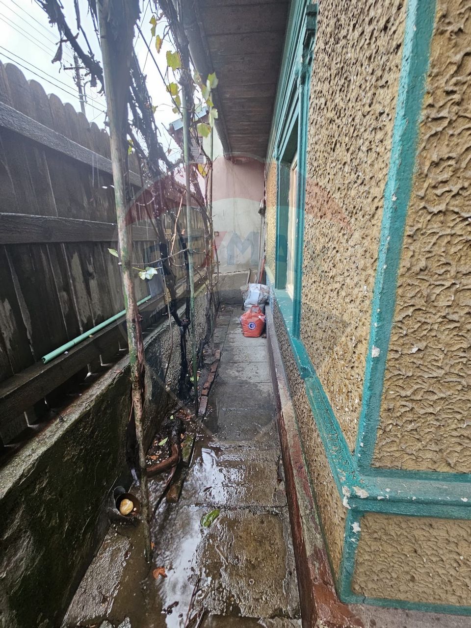 Casă / Vilă cu 4 camere de vânzare în zona Alexandriei