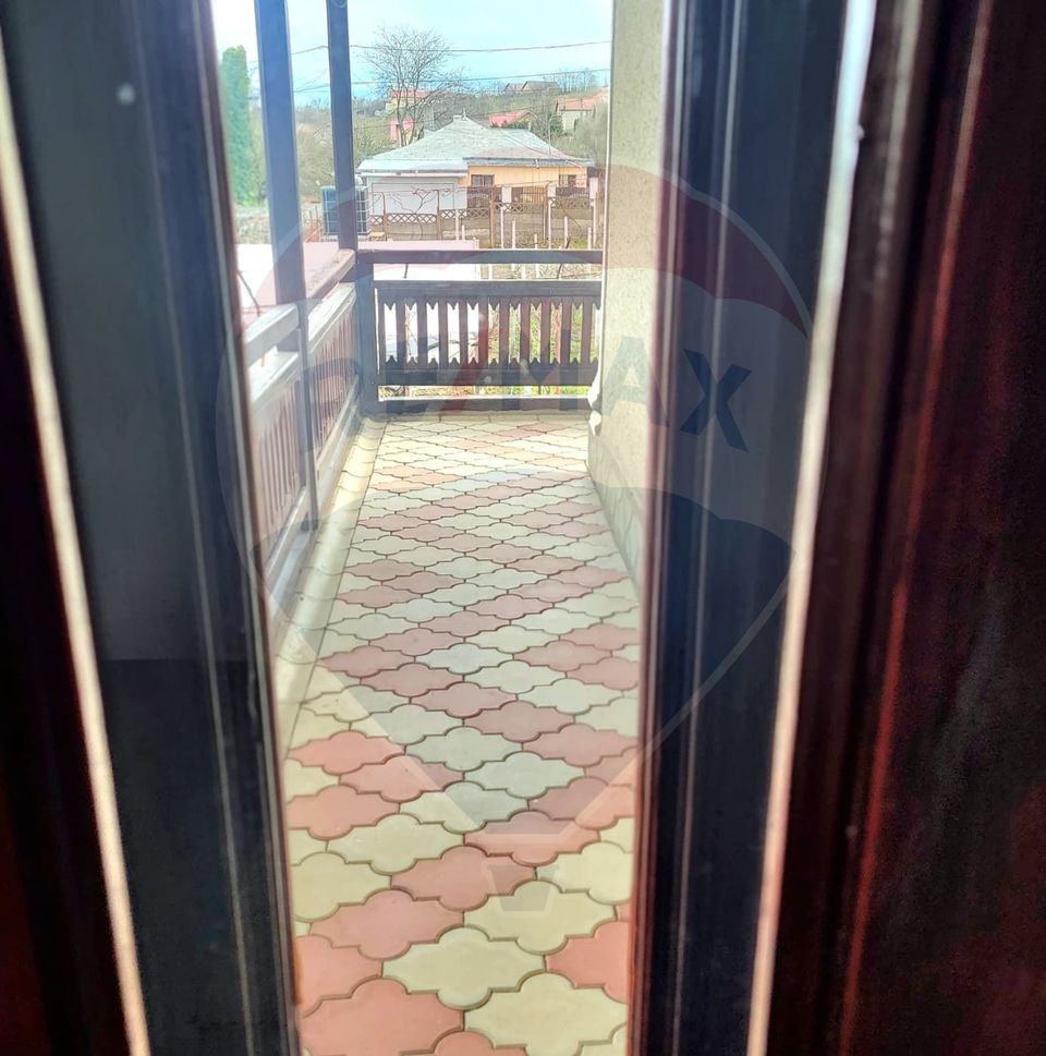 Casă / Vilă cu 3 camere de vânzare