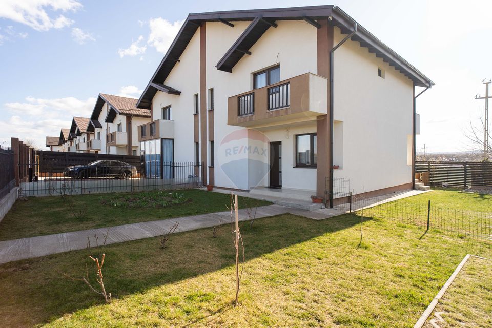 0% Comission - Modern Duplex for Sale – Ciurbești, Iași