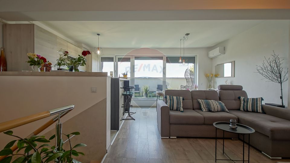 3 room Apartment for sale, Tractorul area