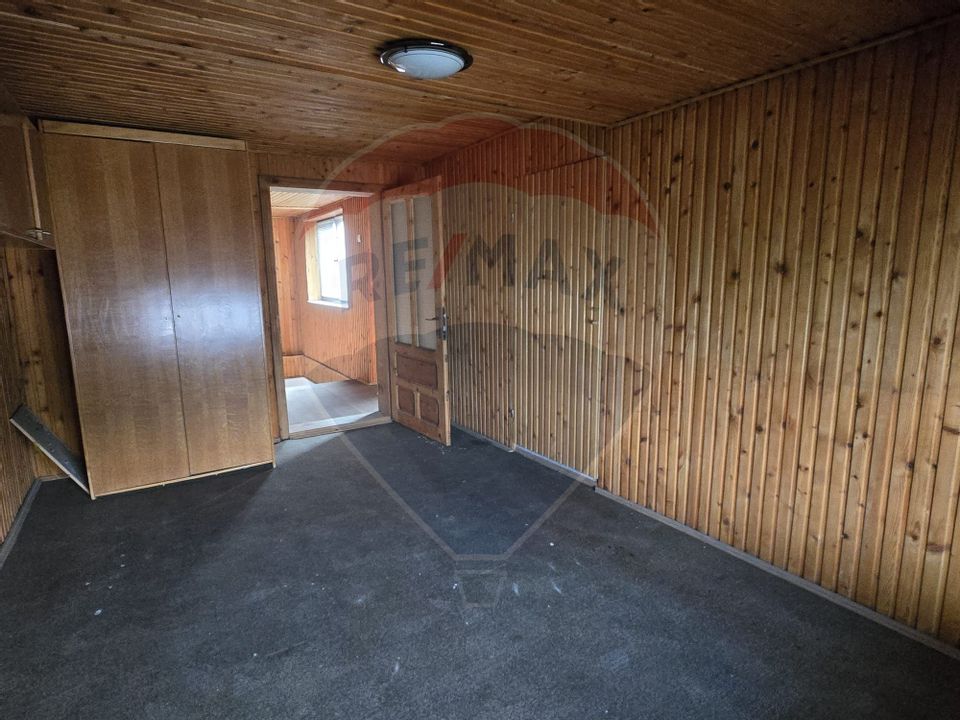 DE VANZARE Casă / Vilă cu 11 camere de vânzare în zona Parcul Carol