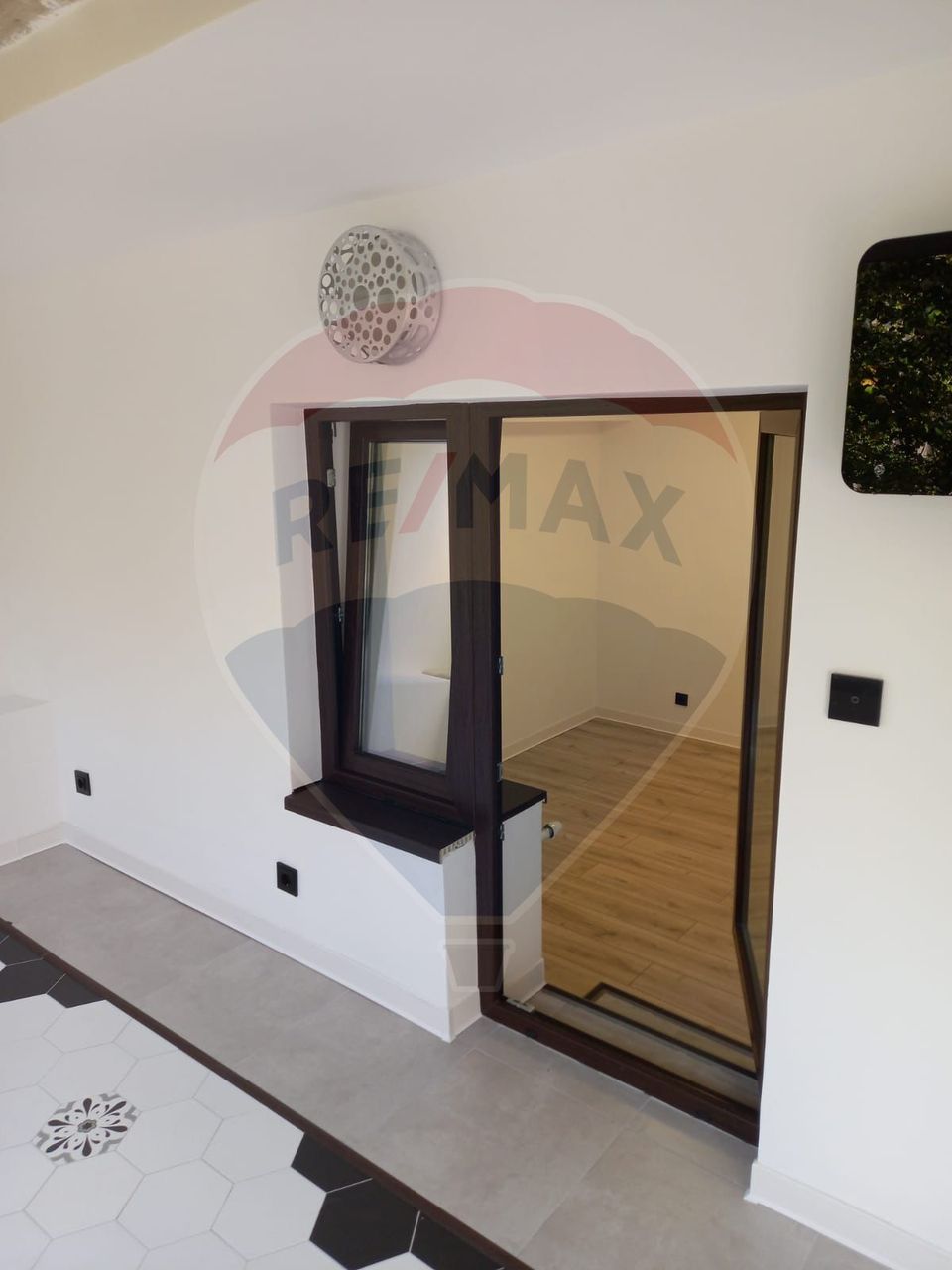 4 camere renovat | vedere fântâni Unirii | Bibescu Vodă | 106 mp