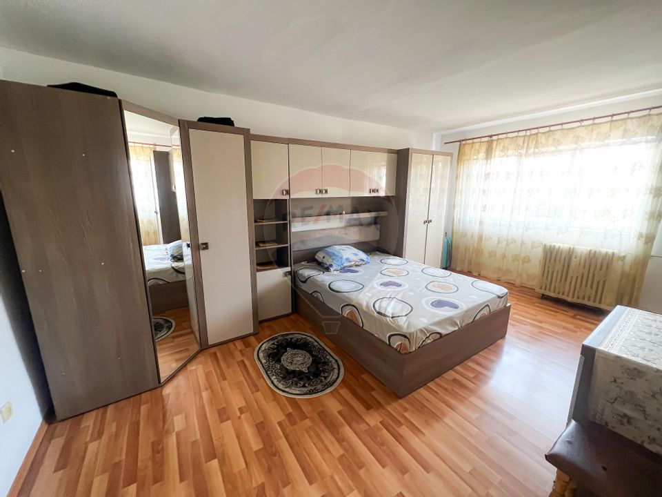 Apartament cu 2 camere de vânzare în zona Burdujeni