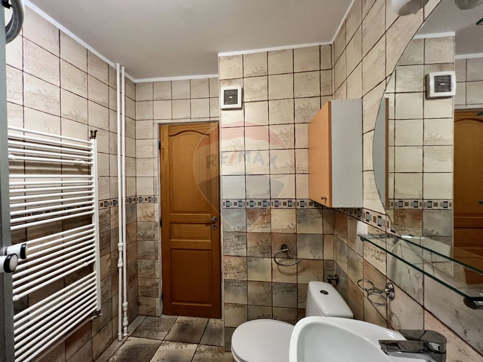 3 room Apartment for rent, Lizeanu area