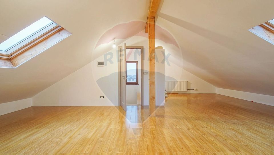 COMISION 0% | Casă tip duplex de vânzare | 5 camere | Cartier Izvor |