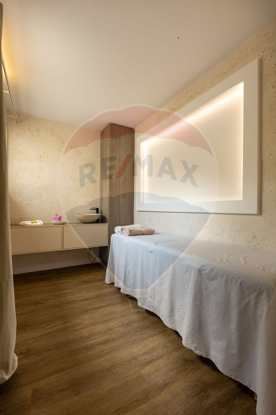 120sq.m Special Property for rent