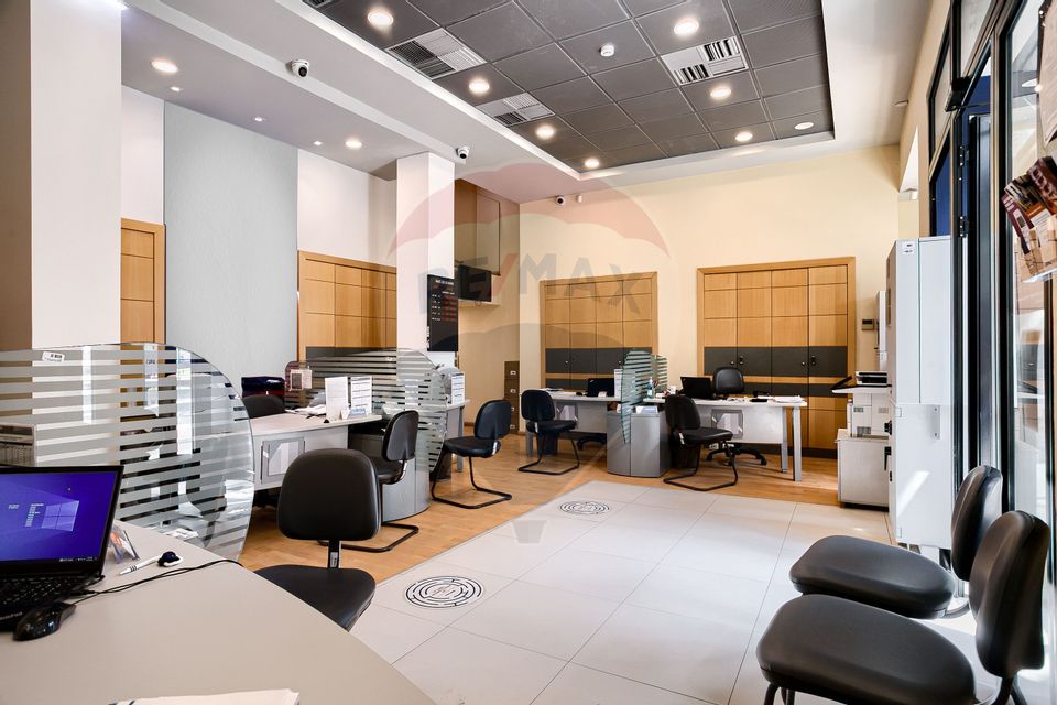 Spațiu comercial 112 mp de închiriat în Podgoria, Bld. Revoluției